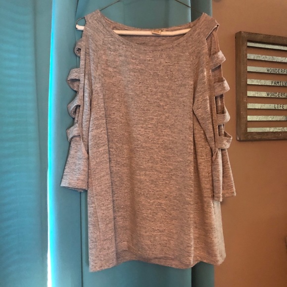 Shirt - Picture 1 of 2